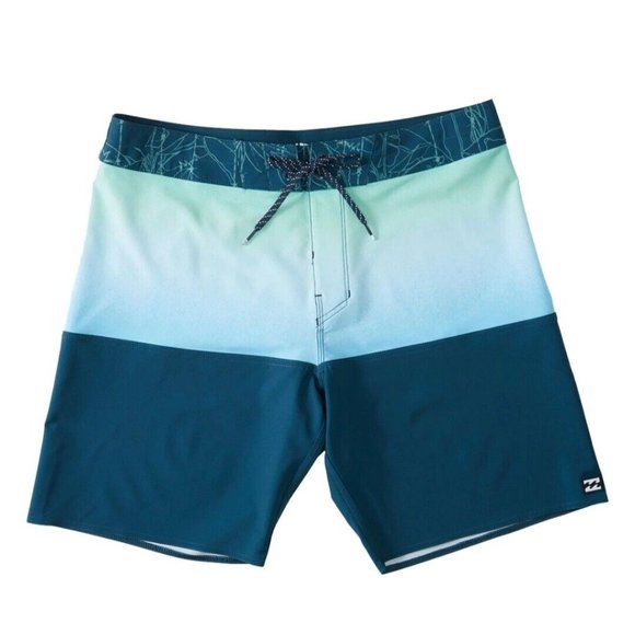 Billabong Fifty50 Panel Pro Boardshorts 19" Coastal Blue Men's Size 34 NEW - Picture 1 of 3